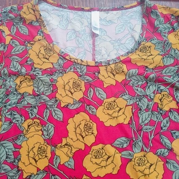 NWT 3/$40 LuLaRoe Perfect T Pink Floral S - Picture 3 of 6